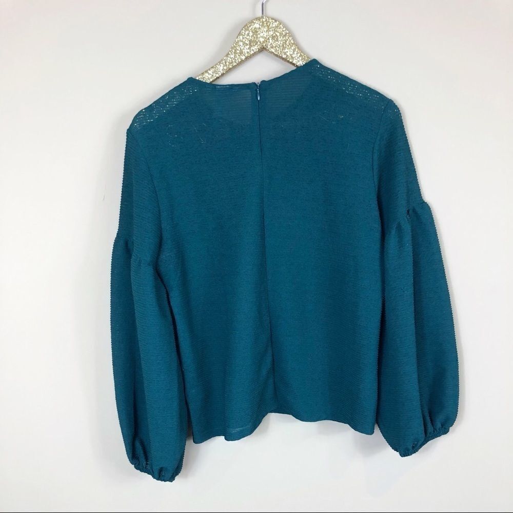 H&M Green Cropped Blouse - Picture 5 of 5